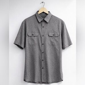 Croft & Barrow Mens Large Grey Quick Dry Button Up shirt Short Sleeve Outdoor